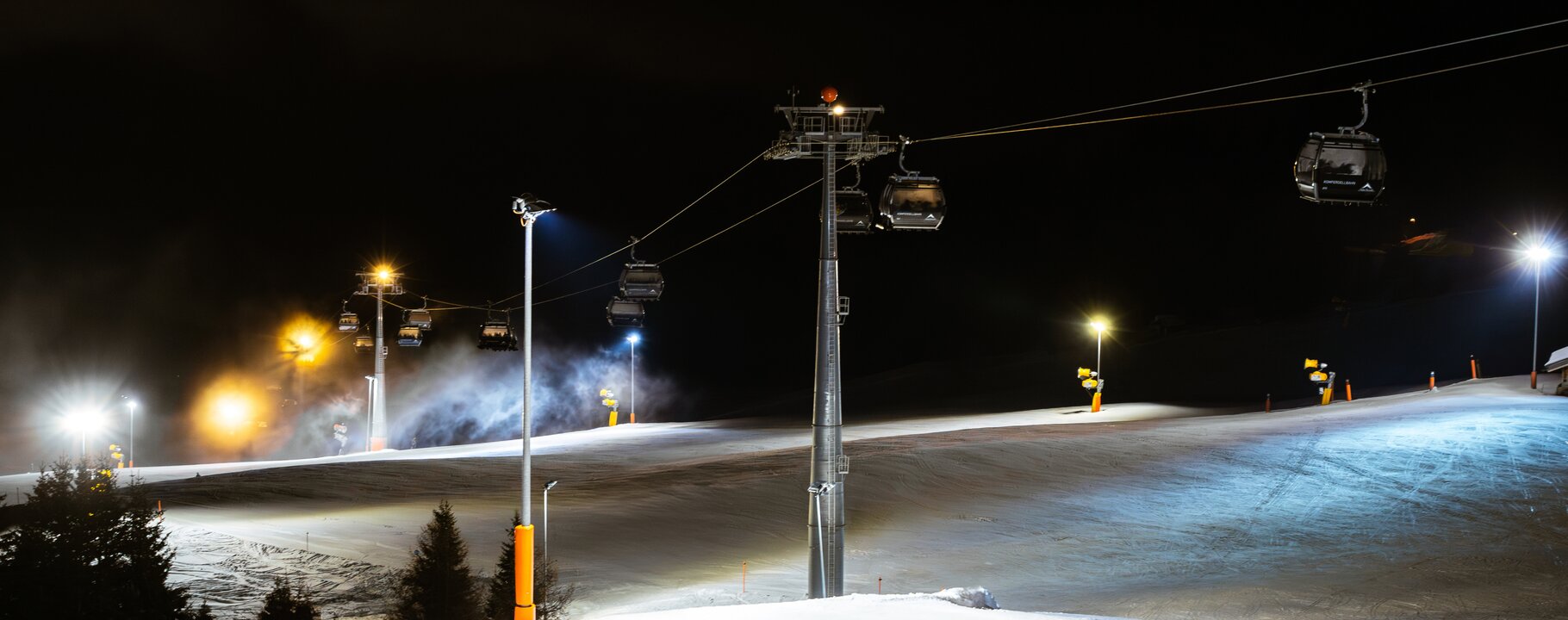 Nighttime skiing at the Komperdell in Serfaus in Tyrol | © Serfaus-Fiss-Ladis-Marketing GmbH | Markus Lindl