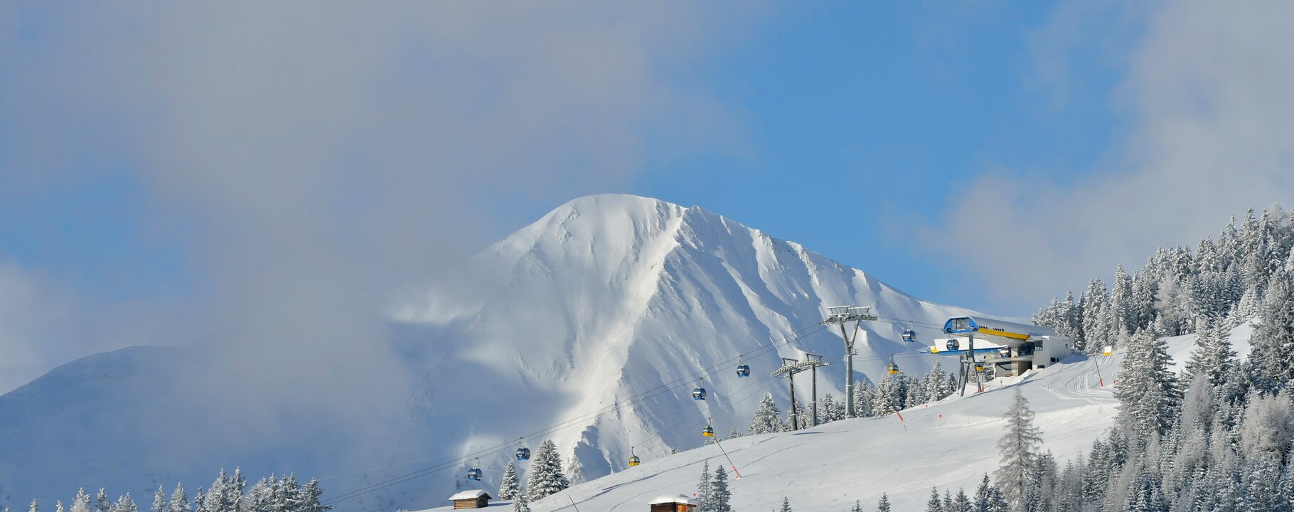 Waldbahn im Winter mit Schnee in Serfaus-Fiss-Ladis, Tirol, Österreich | © Serfaus-Fiss-Ladis Marketing GmbH