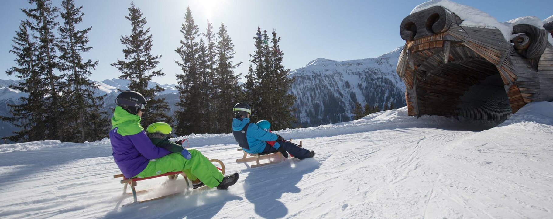 Tobogganing is fun for the whole family in Serfaus-Fiss-Ladis in Tyrol  | © Serfaus-Fiss-Ladis Marketing GmbH | Andreas Kirschner