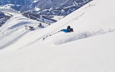 Skifahren in Serfaus-Fiss-Ladis Tirol Österreich Familie Winter | © Serfaus-Fiss-Ladis