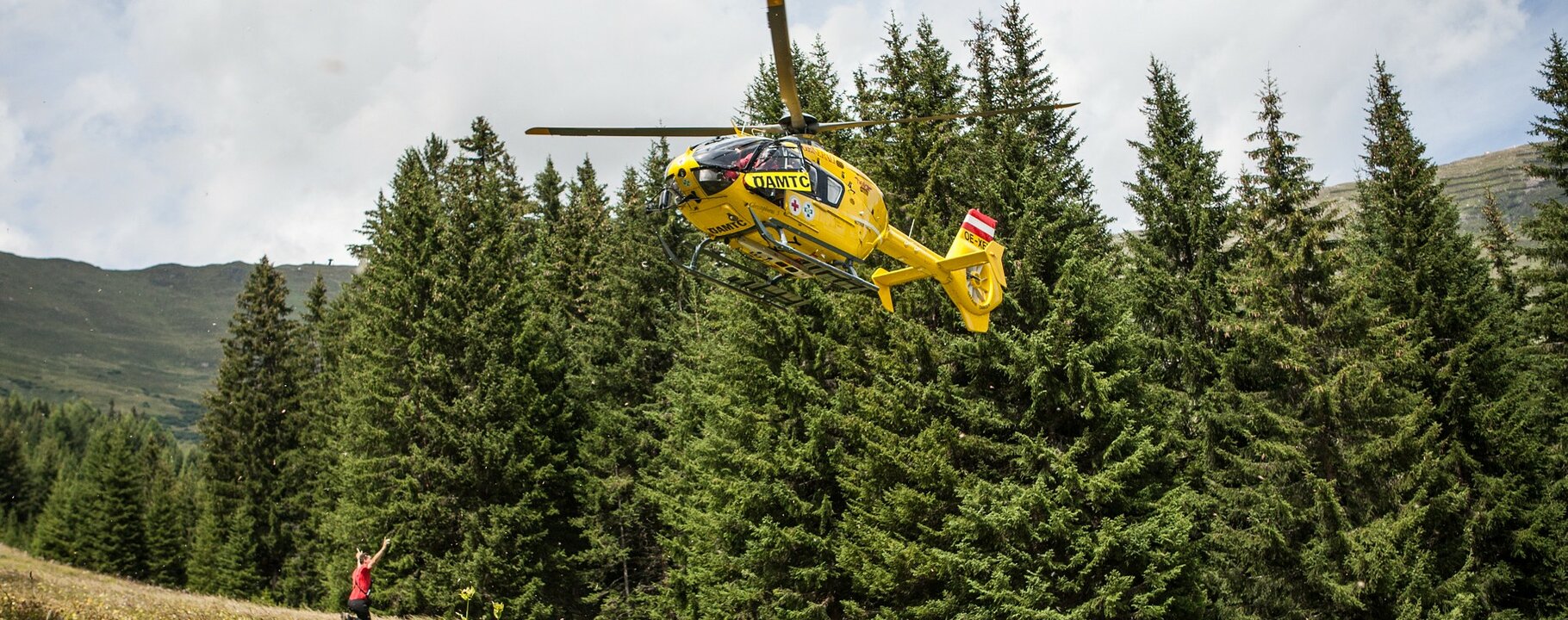 emergency rescue helicopter on duty | © Serfaus-Fiss-Ladis/Tirol