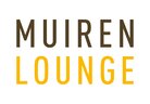Logo der Muiren Lounge, zeigt den Schriftzug in Braun und Gelb.