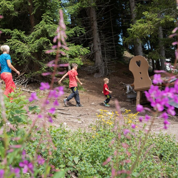 Familienwandern auf dem Hexenweg | © © Serfaus-Fiss-Ladis Marketing GmbH