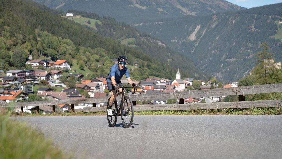 Rennrad | © (c) Serfaus-Fiss-Ladis Marketing GmbH_Luke Schütz