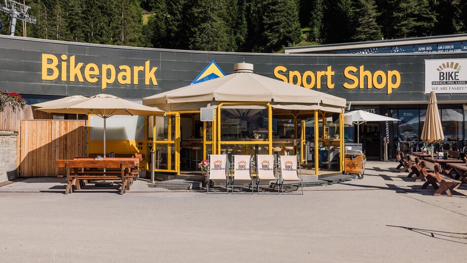 001_(C)Fabian-Schirgi__W3A0437