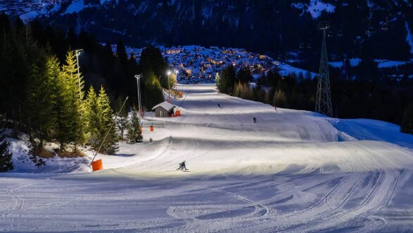Skiing under the starry sky