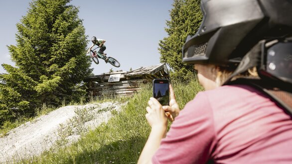 Bikepark wooden hut | © (c) Serfaus-Fiss-Ladis Marketing GmbH_RudiWyhlidal