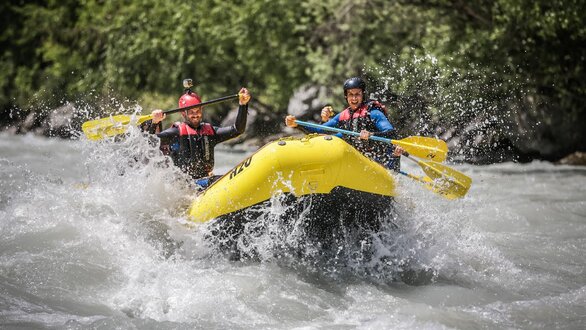 Rafting for athletic 