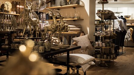 Shop
