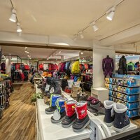 Große Auswahl viele Marken | © Luggi Ruetz