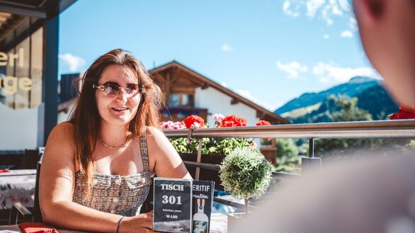 Groß ((c)_LeiterMichael_Stüberl_Terasse-36)