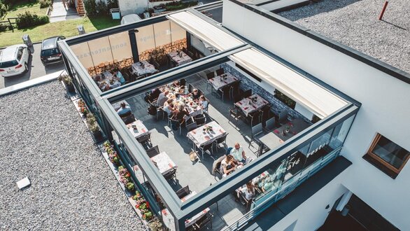 Groß ((c)_LeiterMichael_Stüberl_Terasse-5)