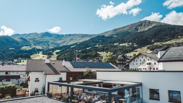 Groß ((c)_LeiterMichael_Stüberl_Terasse-7)