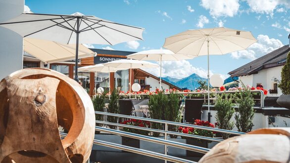 Groß ((c)_LeiterMichael_Stüberl_Terasse-14)