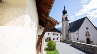 Kirche zum HL. Johannes und Hl. Sebastian | © ©Serfaus-Fiss-Ladis Marketing GmbH_Andreas Kirschn