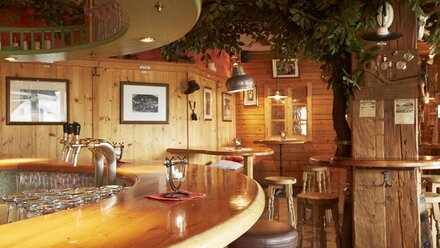 Fassl Bar