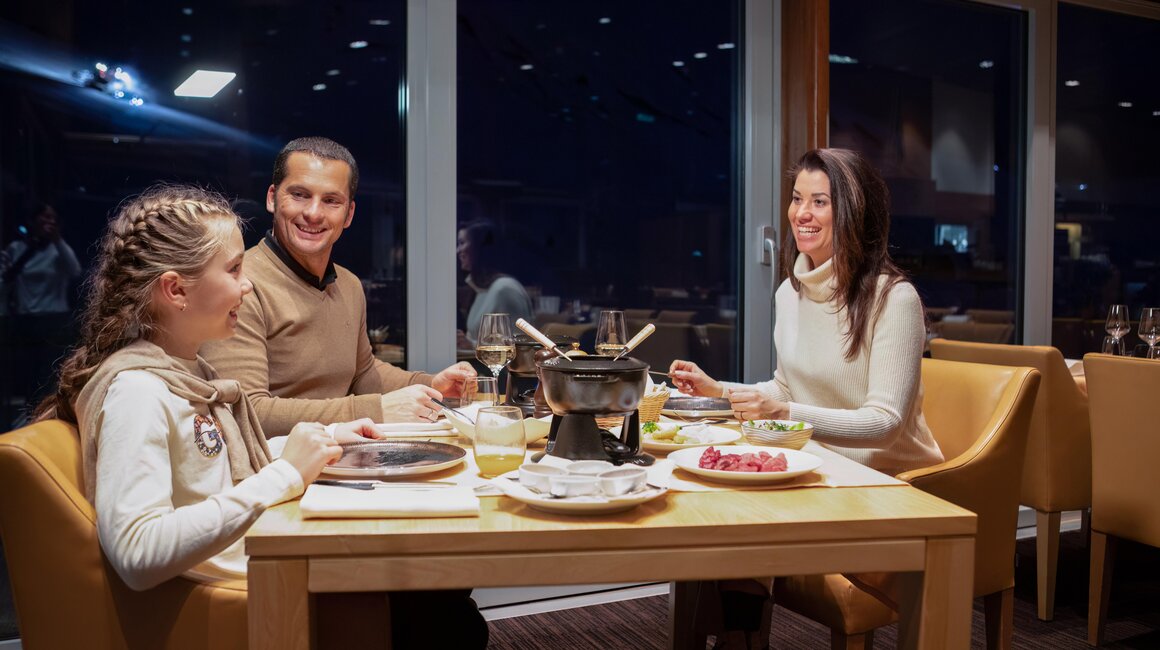 Ski Lounge VIP Fondue
