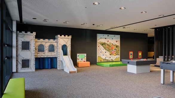 (C)Fabian-Schirgi__W3A1375-HDR_Web