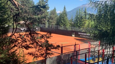 Tennisplatz