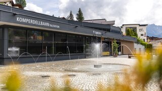 Water and sand play world