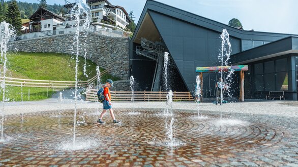 Water and sand play world
