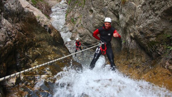 Canyoning