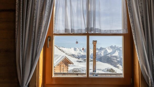 WhatsApp Image 2026-01-27 at 21.59.46 (1)