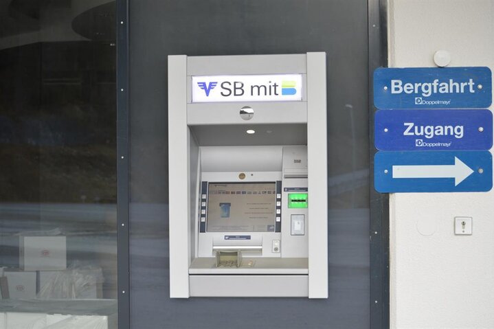 Geldautomat Waldbahn