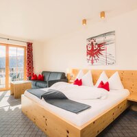 (C)Fabian-Schirgi__W3A6056-HDR_Web