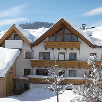 Hausansicht Winter
