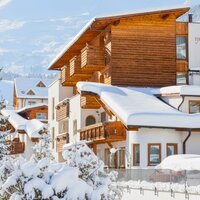 01. Catered chalet Tirolerhof Apart (Serfaus) - Aa